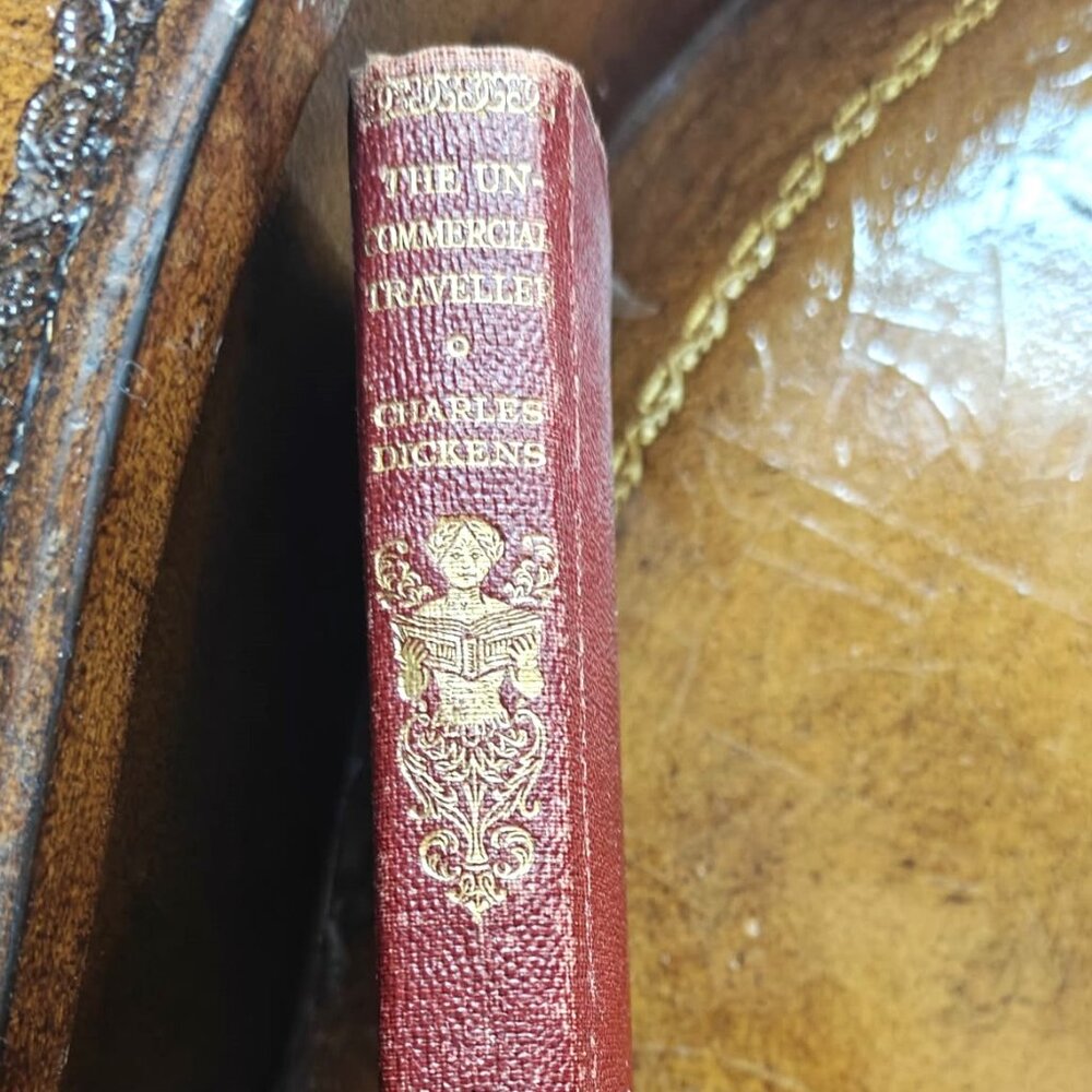 Charles Dickens Vintage Leather Red Book "The Uncommercial Traveler" - Picture 1 of 3